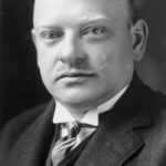 Gustav Stresemann, Freimaurer, Reichsaußenminister, Reichskanzler und Friedensnobelpreisträger; Ehrenmitglied der Loge „Aufwärts zum Licht“.